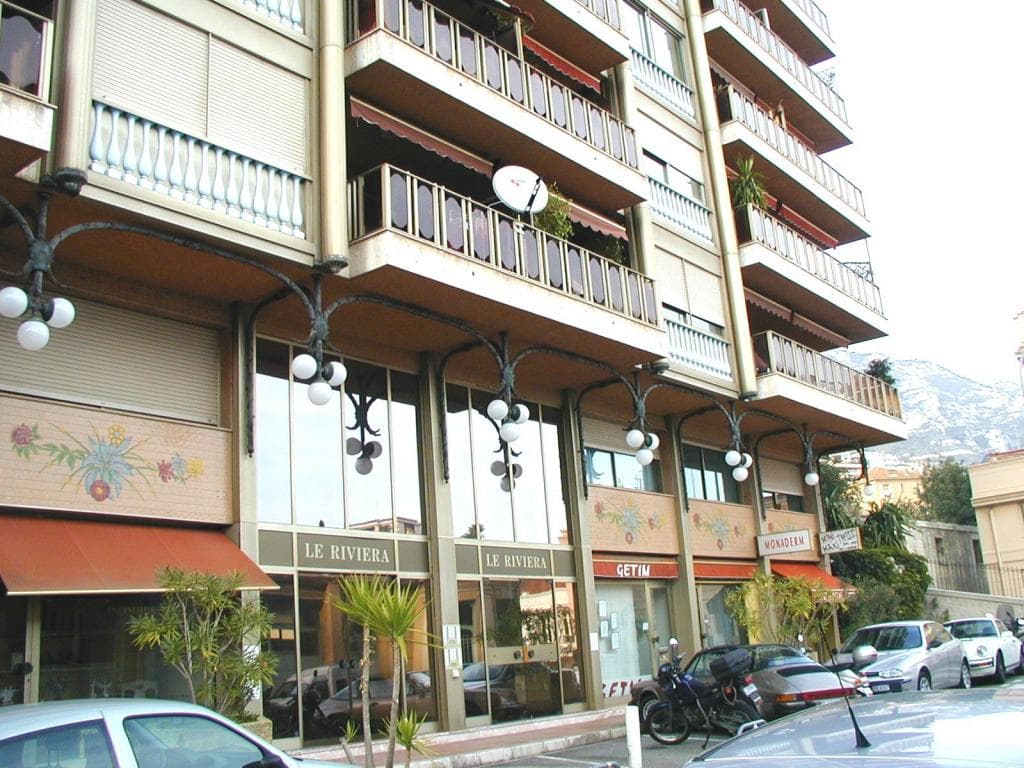 Riviera Palace · Studio, view 5