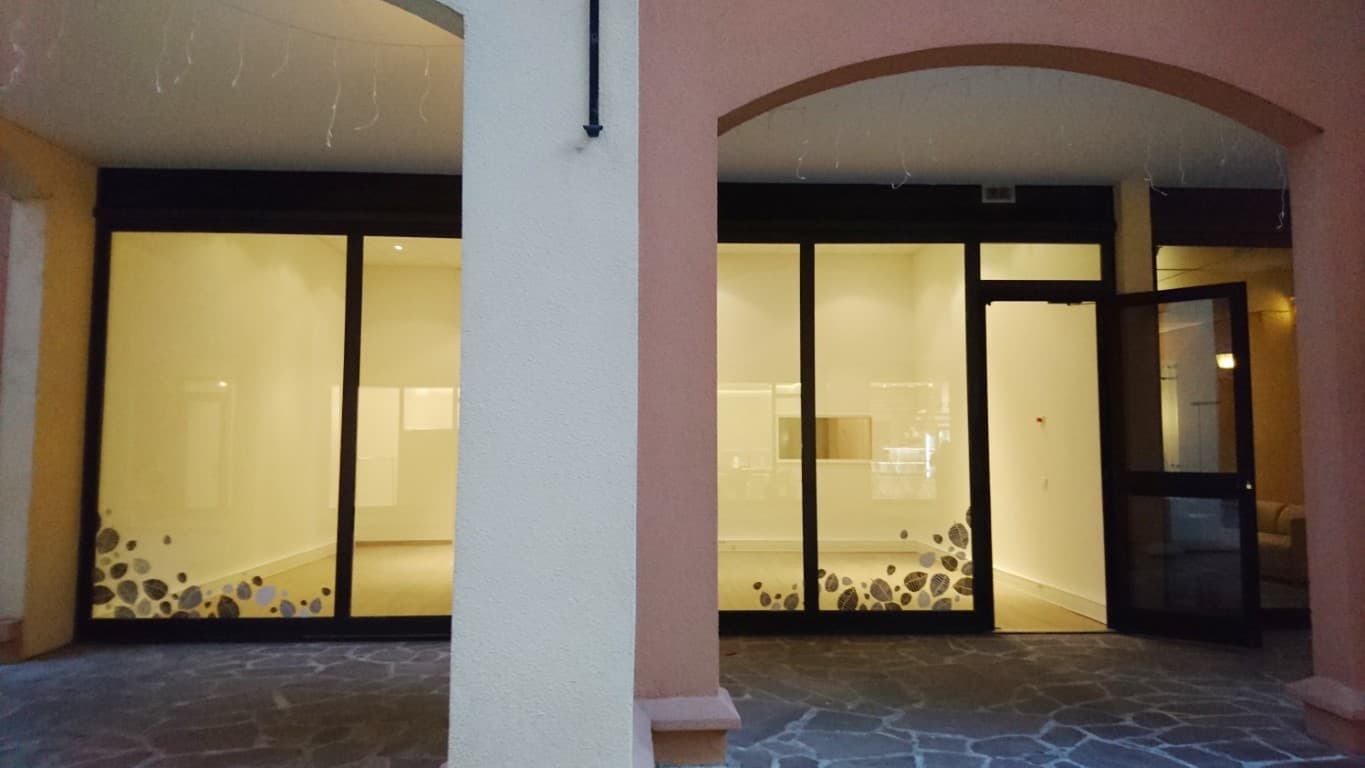 Botticelli Commercial Premises, view 3